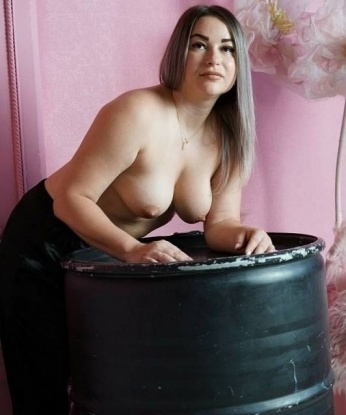 Лена, 33 года